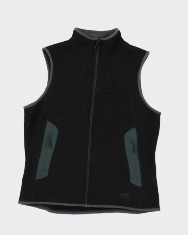 Vintage Arc'teryx Sleeveless Full Zip Fleece - L sold by Rokit
