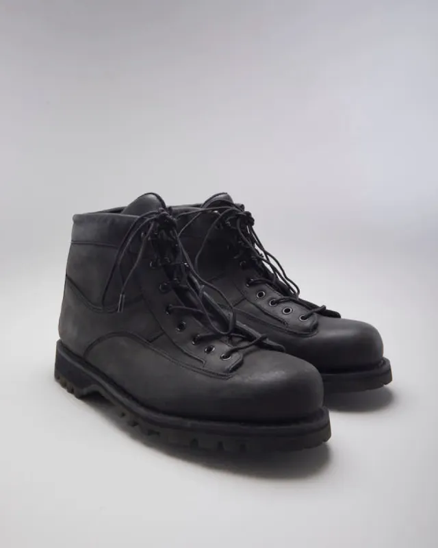 Vintage Men's Prospector Vibram Sole Walking Boots - UK 11 sold by Rokit