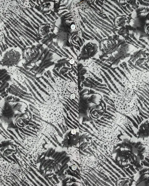 Y2k 00s Caviar Mesh Blouse - L sold by Rokit product image thumbnail 4