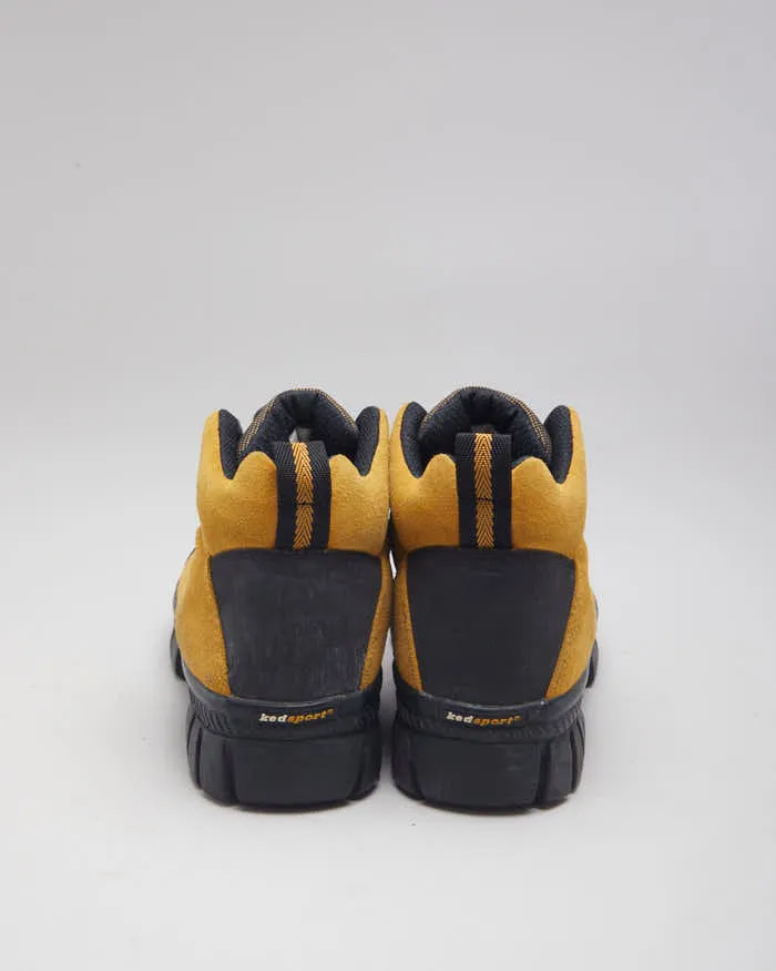 Vintage Kedsport Hiking Trail Trainers - UK 6 sold by Rokit product image thumbnail 4