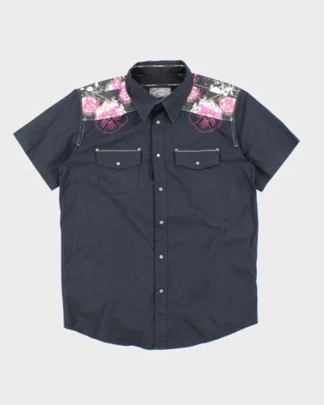 Y2k 00s Oakley Shirt - S sold by Rokit