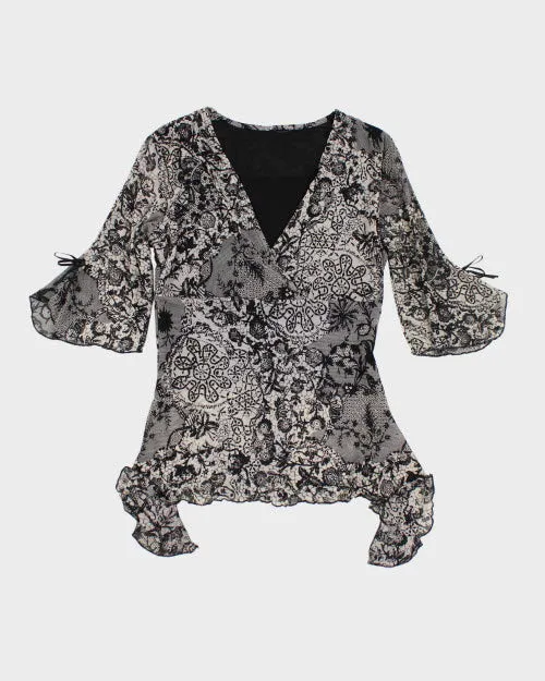 Y2k 00s Pattern Mesh Top - M sold by Rokit