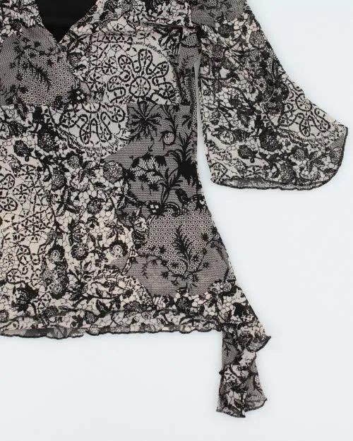 Y2k 00s Pattern Mesh Top - M sold by Rokit product image thumbnail 4