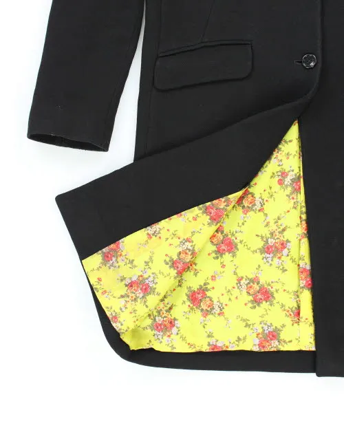 Dolce & Gabbana Black Coat - S sold by Rokit product image thumbnail 4