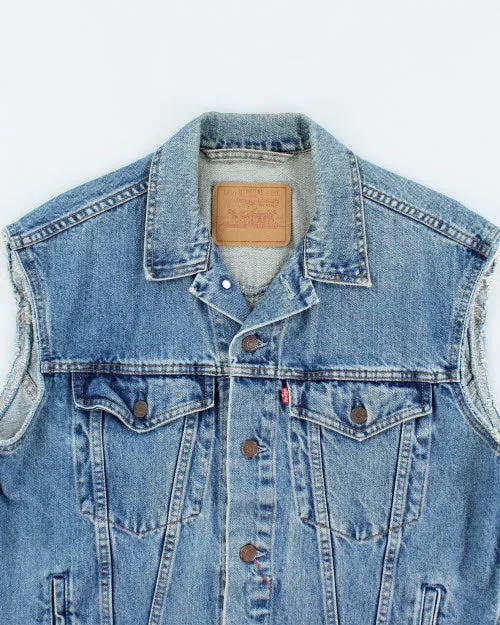 Vintage Levi's Light Wash Sleeveless Denim Jacket - L sold by Rokit product image thumbnail 3