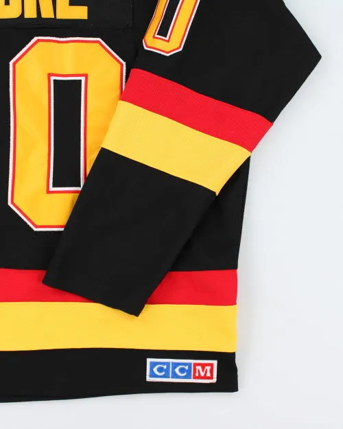 Vintage 90's CCM Vancouver Canucks NHL Hockey Jersey - M sold by Rokit product image thumbnail 5