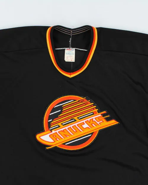 Vintage 90's Vancouver Canucks Oversized Jersey - XL sold by Rokit product image thumbnail 3