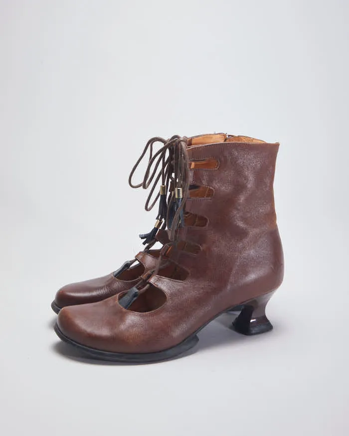 John Fluevog Lace-up Boots - UK5.5 sold by Rokit product image thumbnail 5