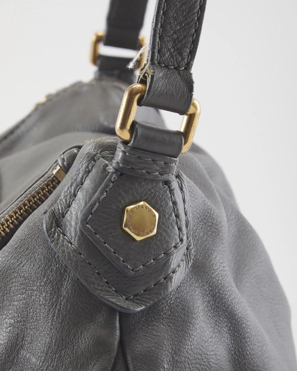 Marc Jacobs Grey Leather Cross-body Bag sold by Rokit product image thumbnail 5