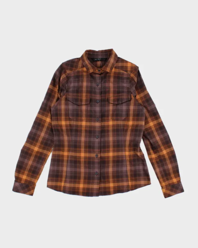 Vintage Arc'teryx Lightweight Flannel Shirt - M sold by Rokit