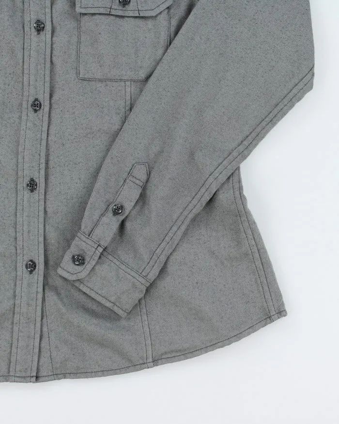 Vintage 2000's Arcteryx Heavyweight Flannel Shirt - L sold by Rokit product image thumbnail 4