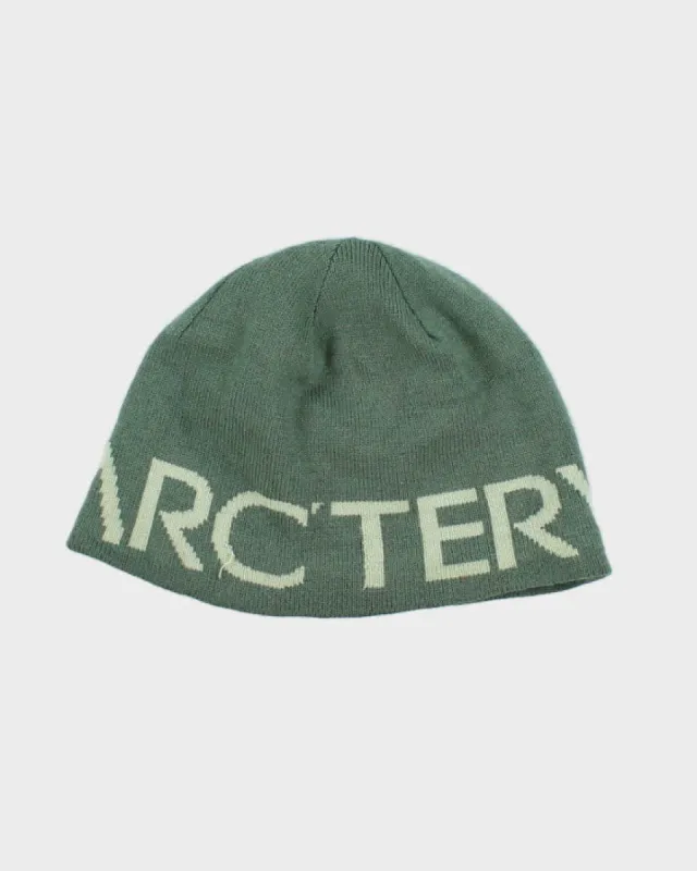 Vintage 2000's Arc'teryx Spell Out Skull Beanie - OS sold by Rokit