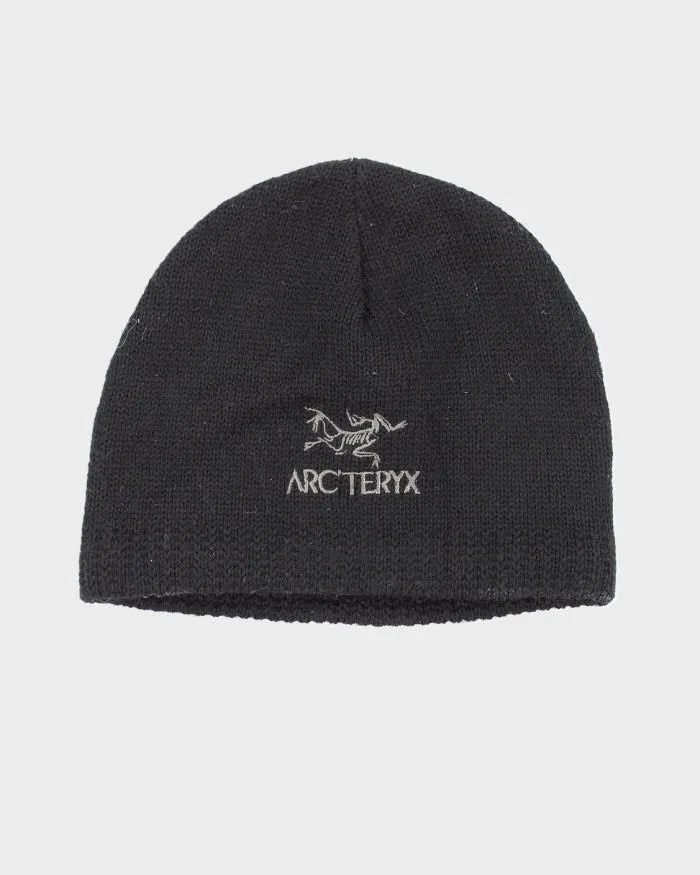 Vintage 2000's Arc'teryx Skull Beanie - OS sold by Rokit
