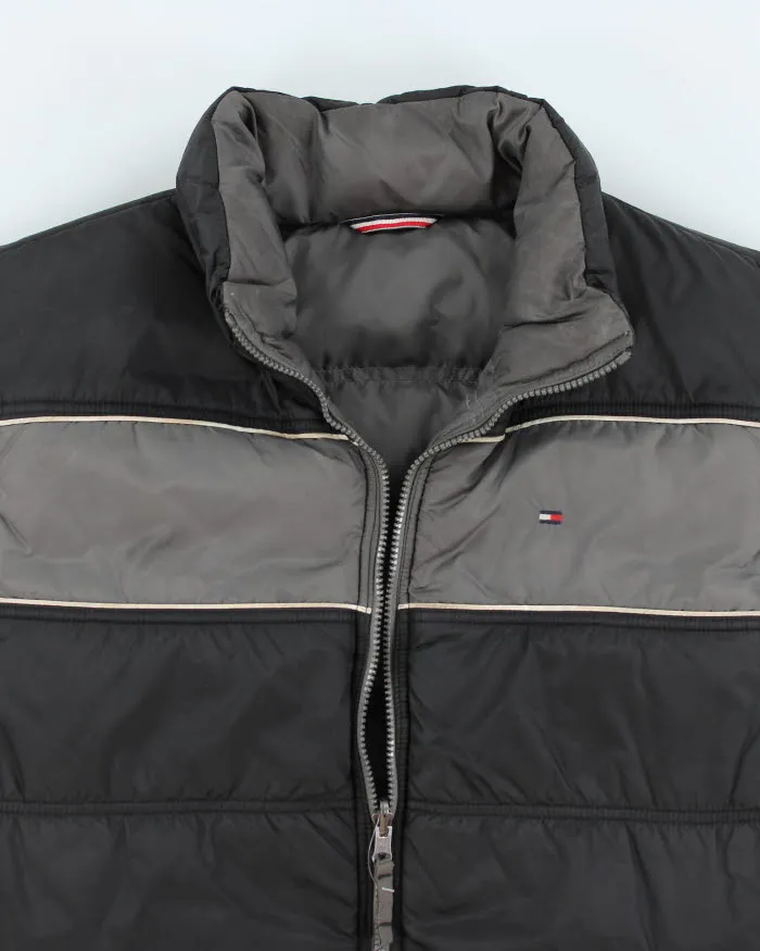 Vintage Tommy Hilfiger Reversible Puffer Gilet - XL sold by Rokit product image thumbnail 3