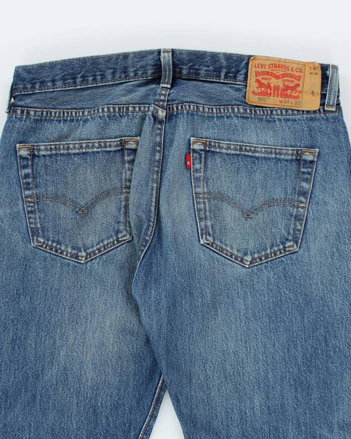Vintage 90's Levi's 501 Medium Wash Jeans - W34 L28 sold by Rokit product image thumbnail 4