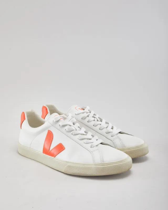 Veja Esplar Trainers - UK4 sold by Rokit