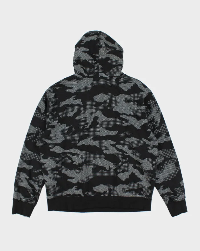 Vintage 2000's Rocawear Camouflage 3M Hoodie - L sold by Rokit product image thumbnail 2