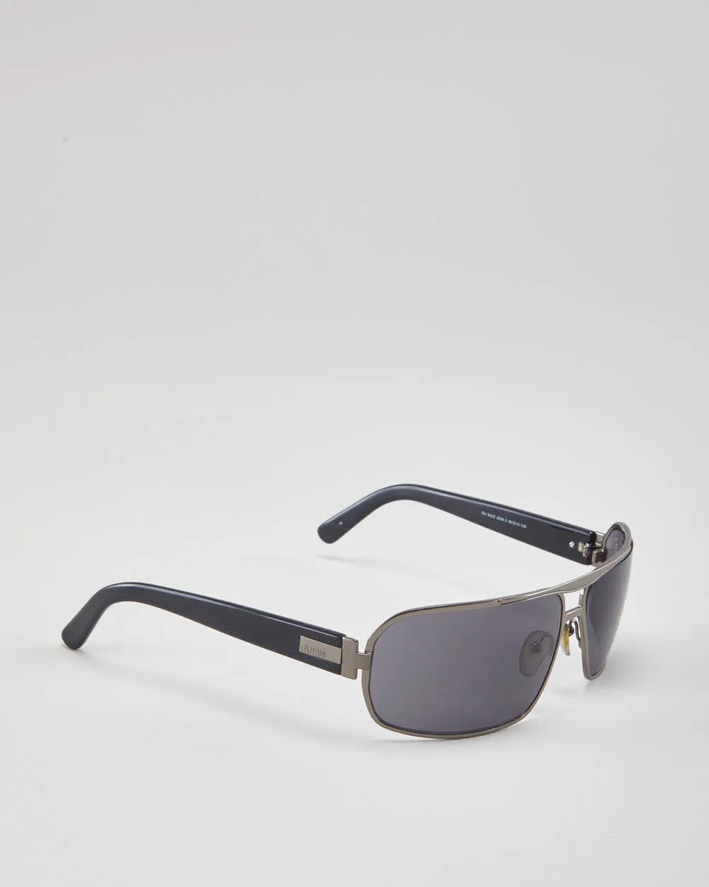 Y2k 00s Guess Sunglasses sold by Rokit