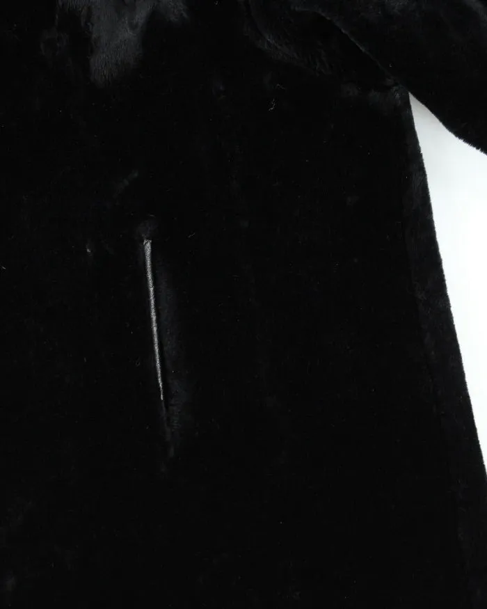 Vintage DonnyBrooke Faux Fur Coat - L sold by Rokit product image thumbnail 4