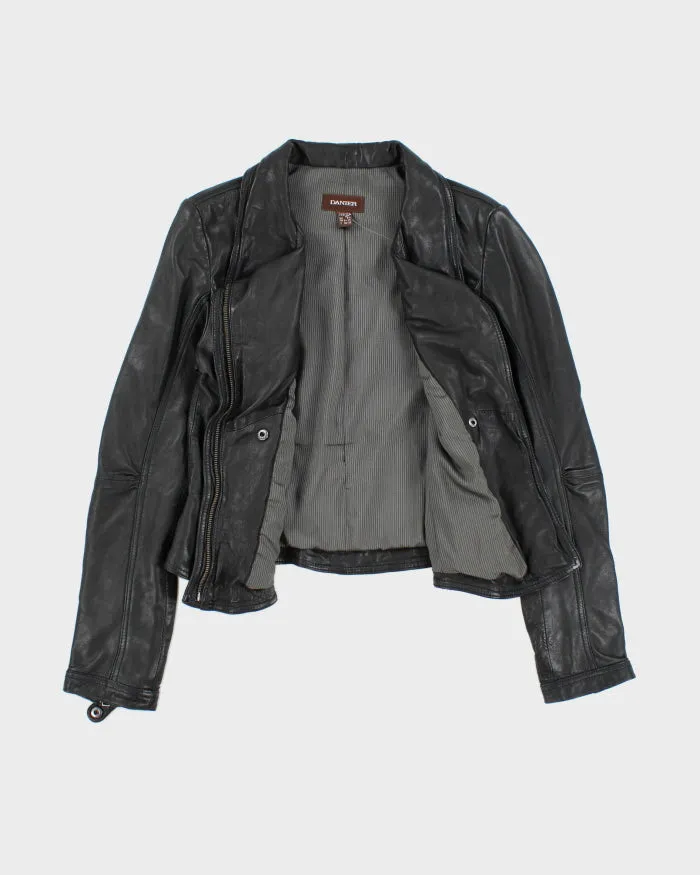 Vintage Y2K Danier Cropped Biker Leather Jacket - S sold by Rokit product image thumbnail 5