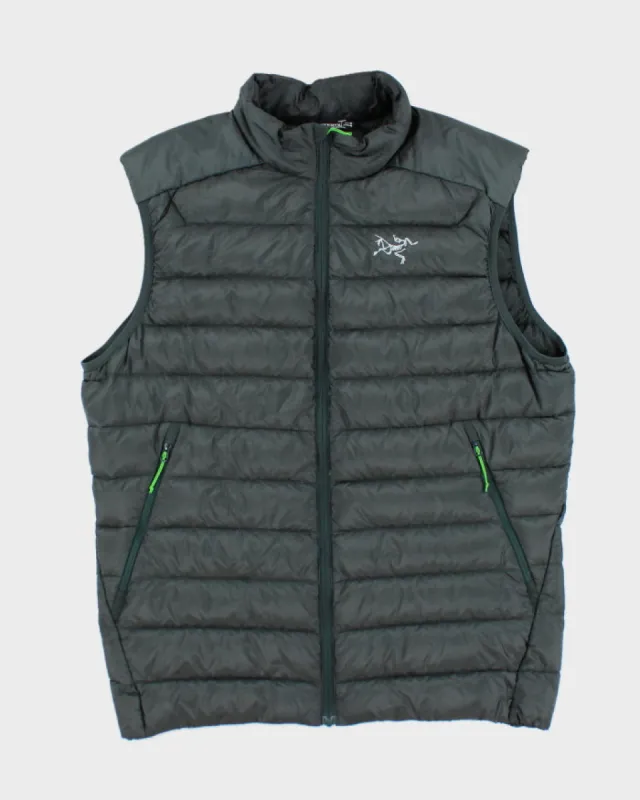 Vintage Arc'teryx Lightweight Puffer Gilet - M sold by Rokit