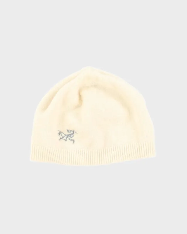 Vintage Arc'teryx Insulated Skull Toque Beanie - OS sold by Rokit