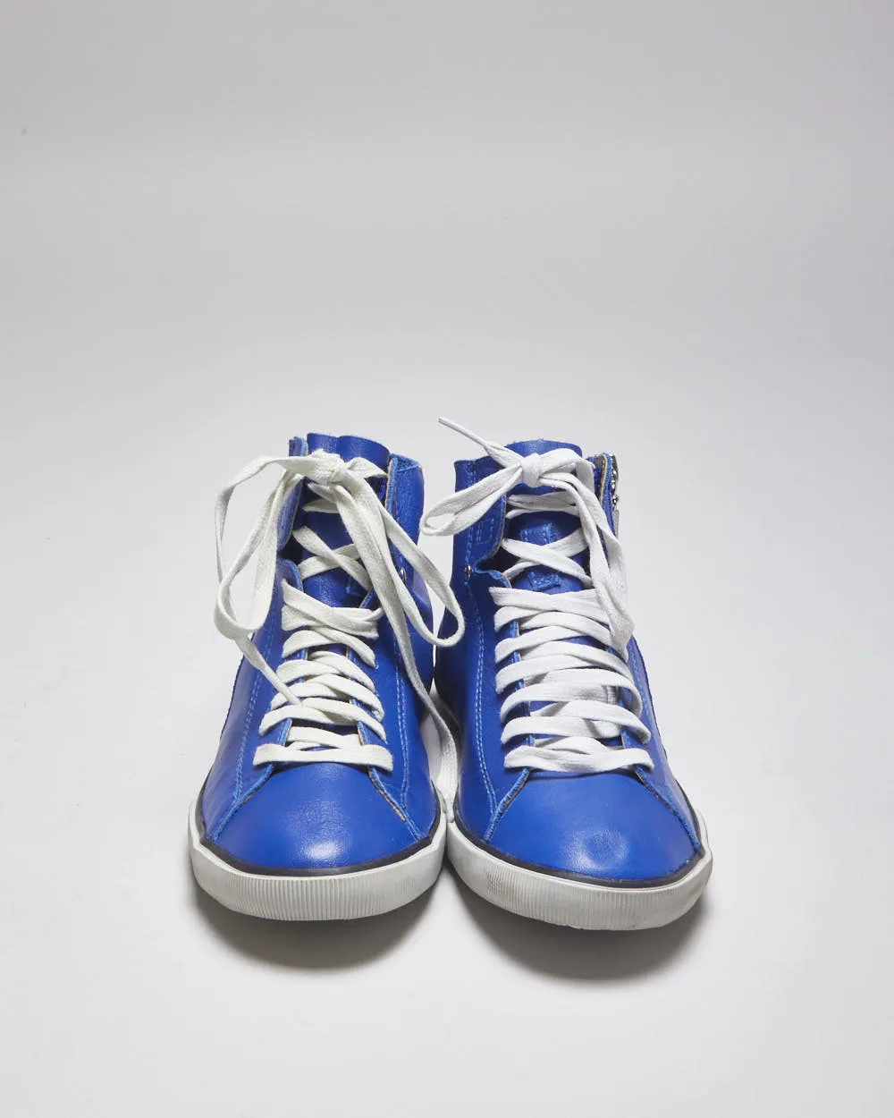 Diesel Blue Leather Trainers - UK 5 sold by Rokit product image thumbnail 3