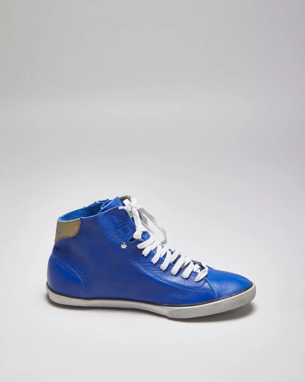 Diesel Blue Leather Trainers - UK 5 sold by Rokit product image thumbnail 2