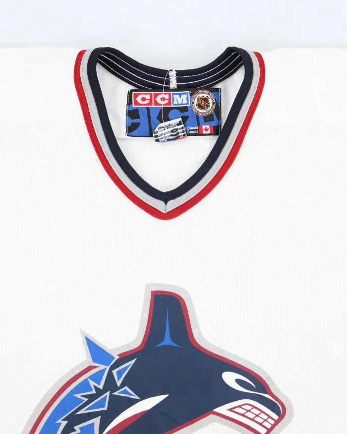 Vintage CCM Vancouver Canucks NHL Sports Jersey - XL sold by Rokit product image thumbnail 3
