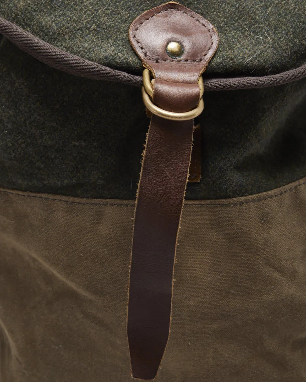 Woolrich x Frost River Wool & Canvas Rucksack sold by Rokit product image thumbnail 5
