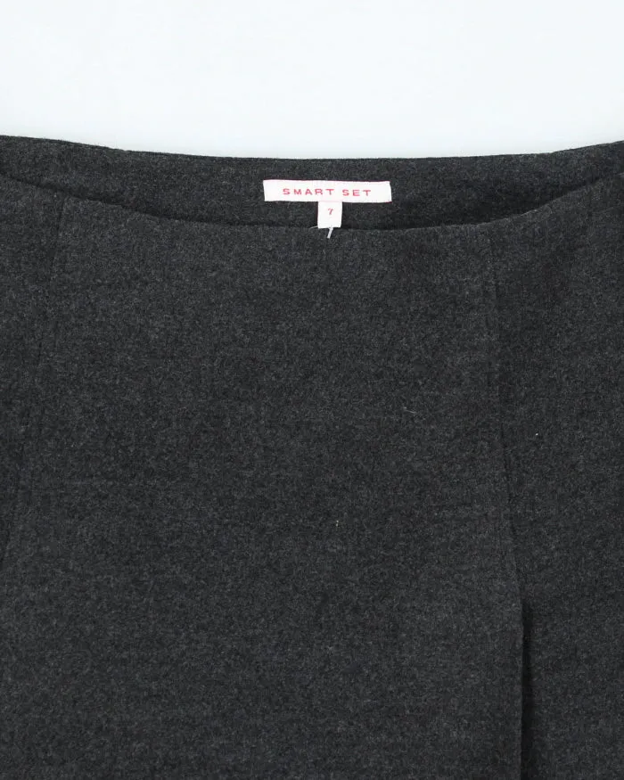 Vintage 90s Smart set Grey Skirt - S sold by Rokit product image thumbnail 3