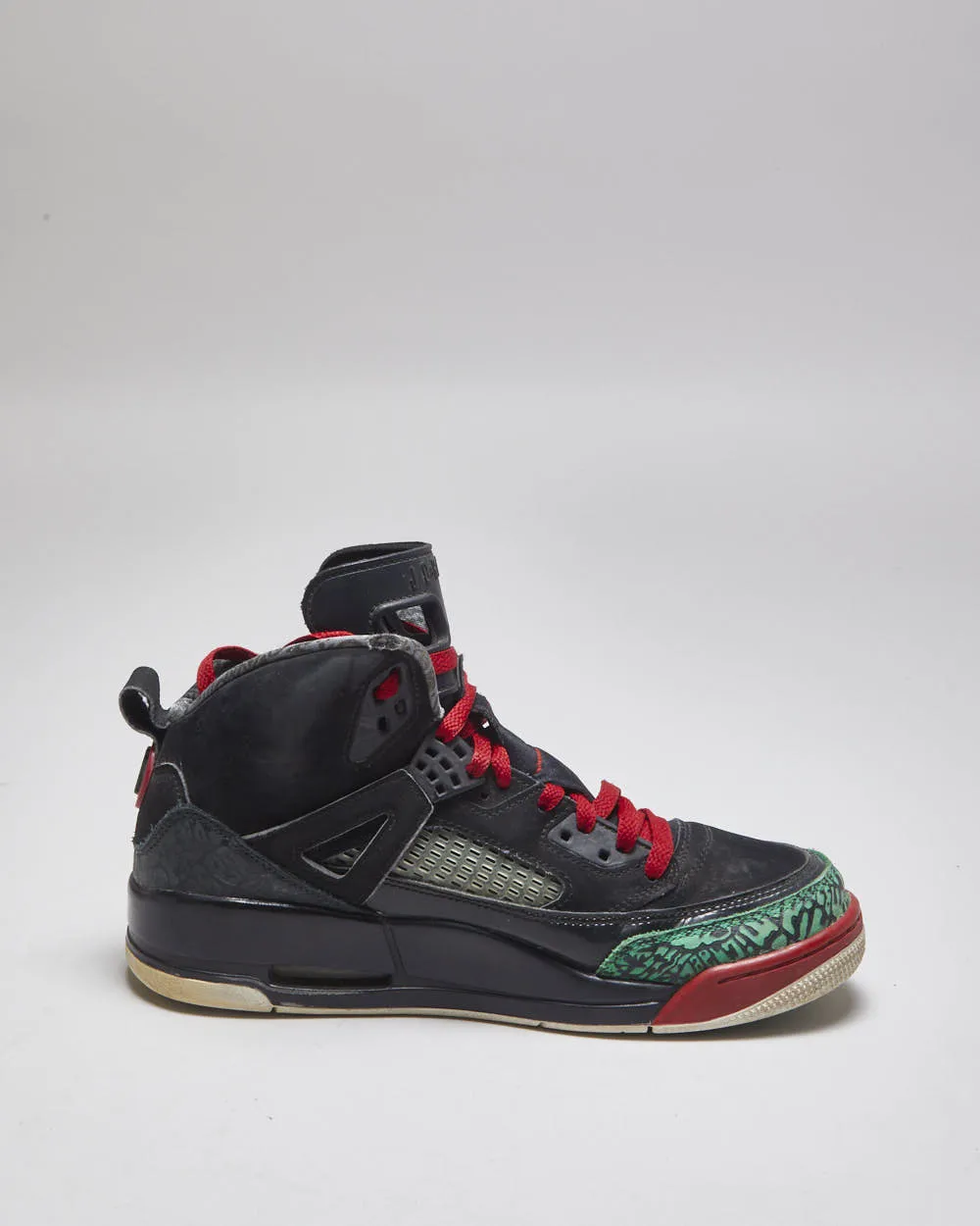 Vintage 2007 Jordan Spizike OG Trainers - UK 8 sold by Rokit product image thumbnail 2