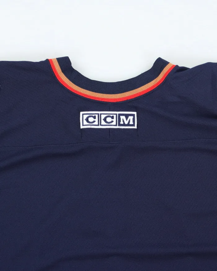 Vintage CCM Edmonton Oilers Oversized NHL Hockey Jersey - XL sold by Rokit product image thumbnail 4