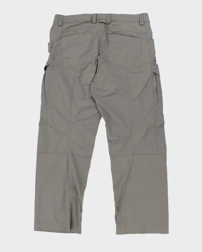 Vintage 2000's Arc'teryx Multi Pocket Cargo Hiking Trousers - W36 L32 sold by Rokit product image thumbnail 2