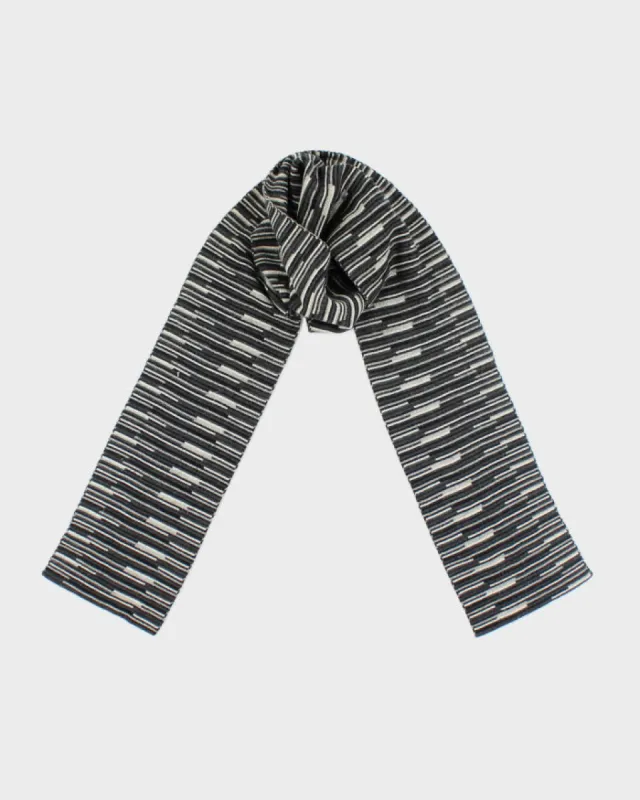 Y2k 00s Le31 Wool Pattern Scarf sold by Rokit