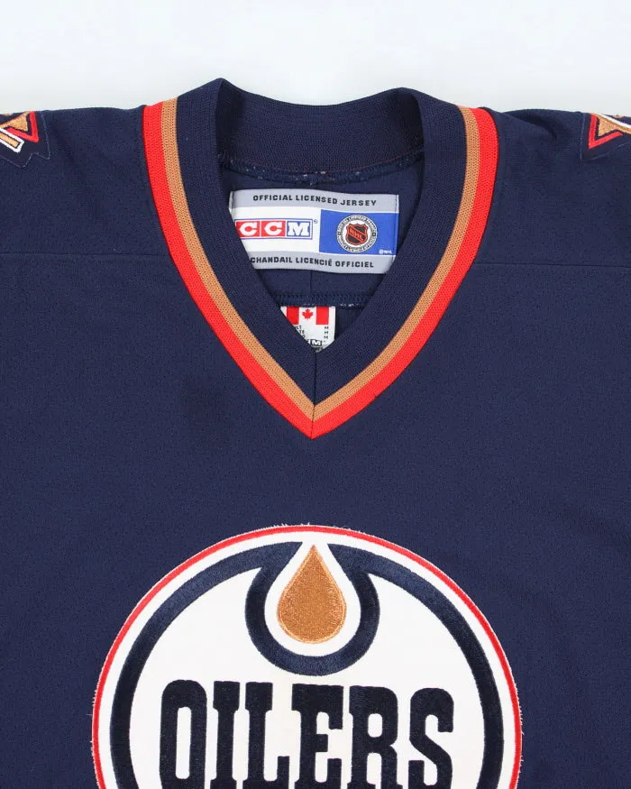 Vintage CCM Edmonton Oilers Oversized NHL Hockey Jersey - M sold by Rokit product image thumbnail 3