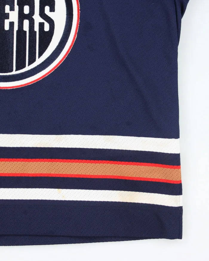 Vintage CCM Edmonton Oilers Oversized NHL Hockey Jersey - M sold by Rokit product image thumbnail 4