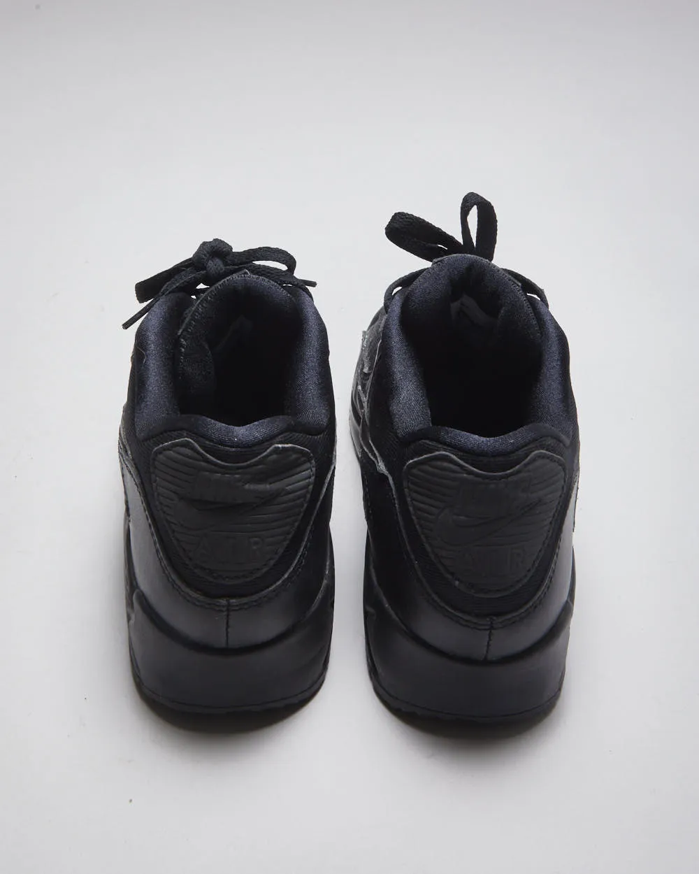 Nike Air Max Trainers - UK6 sold by Rokit product image thumbnail 4