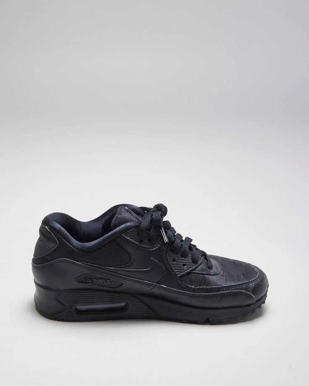 Nike Air Max Trainers - UK6 sold by Rokit product image thumbnail 2