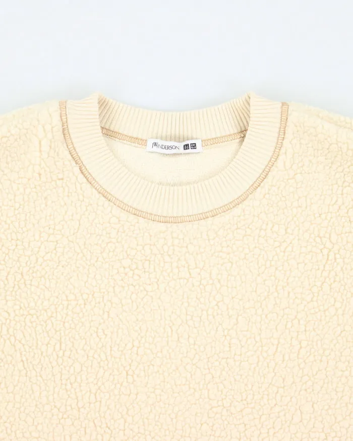 Uniqlo x J.W. Anderson Lined Pullover Fleece - M sold by Rokit product image thumbnail 3