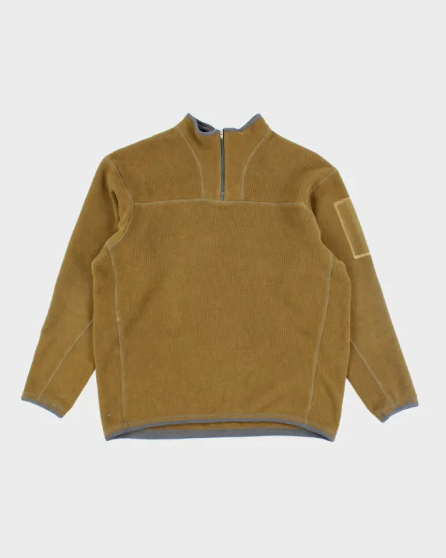 Vintage 2000's Arc'teryx Quarter Zip Plain Fleece - M sold by Rokit