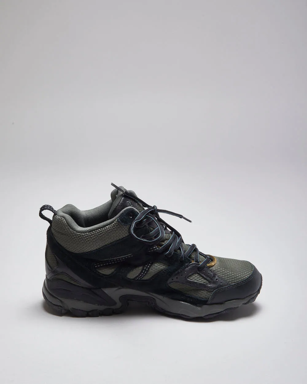 Columbia Khaki Hiking Boots - UK7.5 sold by Rokit product image thumbnail 2