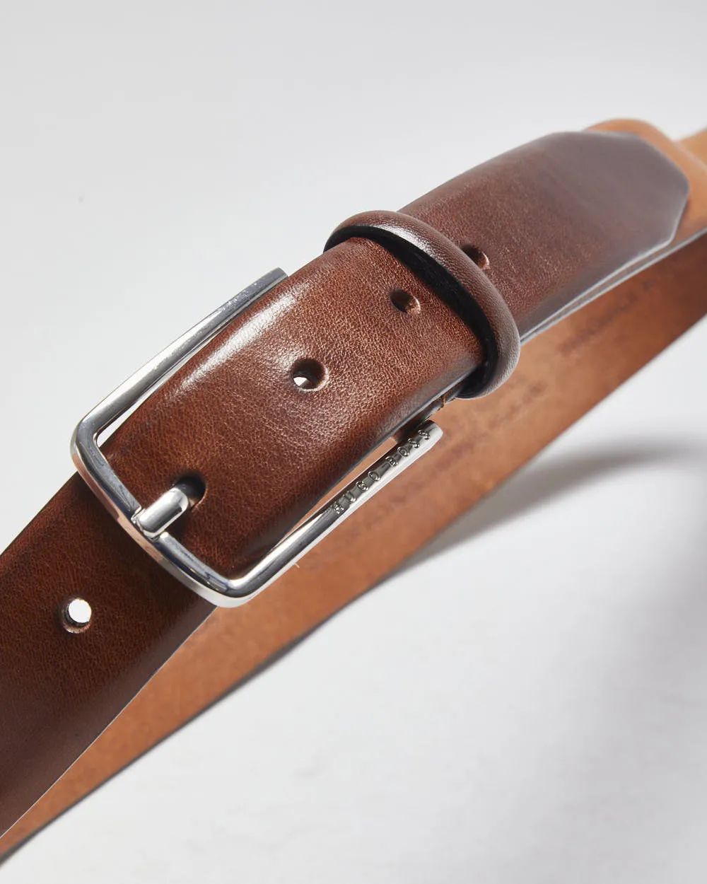 Hugo Boss Brown Leather Belt - W31-W35 sold by Rokit product image thumbnail 4
