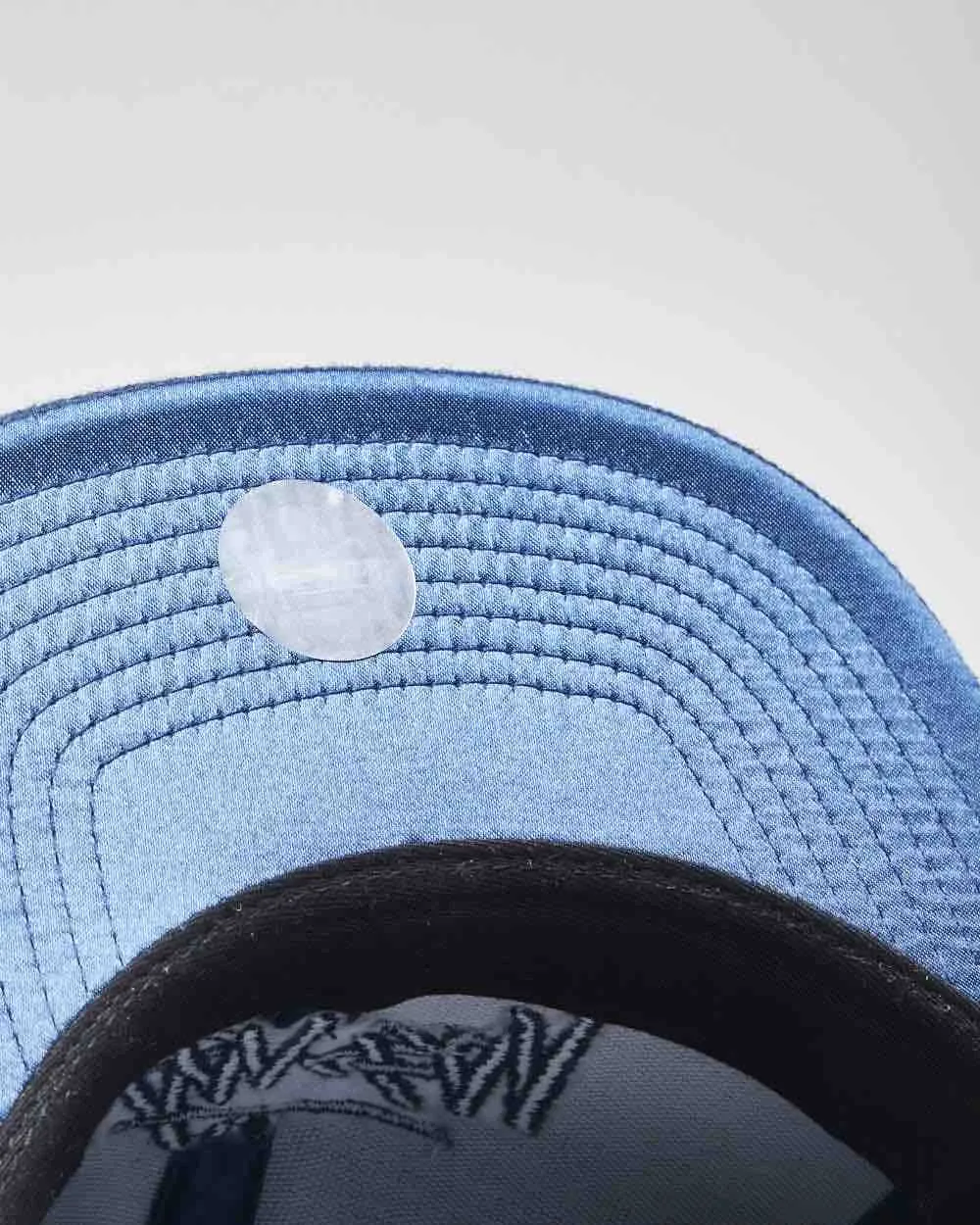 Vintage Stussy Embroidered Logo Snapback Cap - OS sold by Rokit product image thumbnail 5