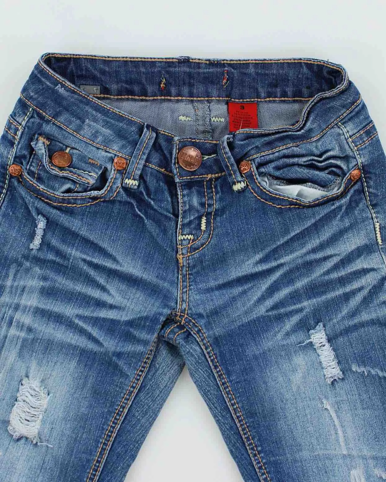 Vintage Y2K Zanadi 3/4 Length Denim Shorts - W22 L15 sold by Rokit product image thumbnail 3