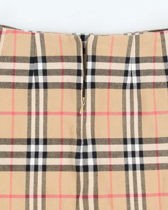 Vintage Y2K Women's Burberry Novacheck Mini Skirt - S sold by Rokit product image thumbnail 4
