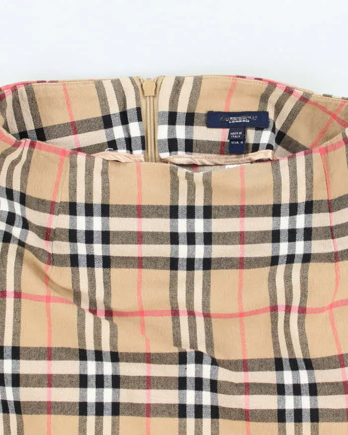 Vintage Y2K Women's Burberry Novacheck Mini Skirt - S sold by Rokit product image thumbnail 3