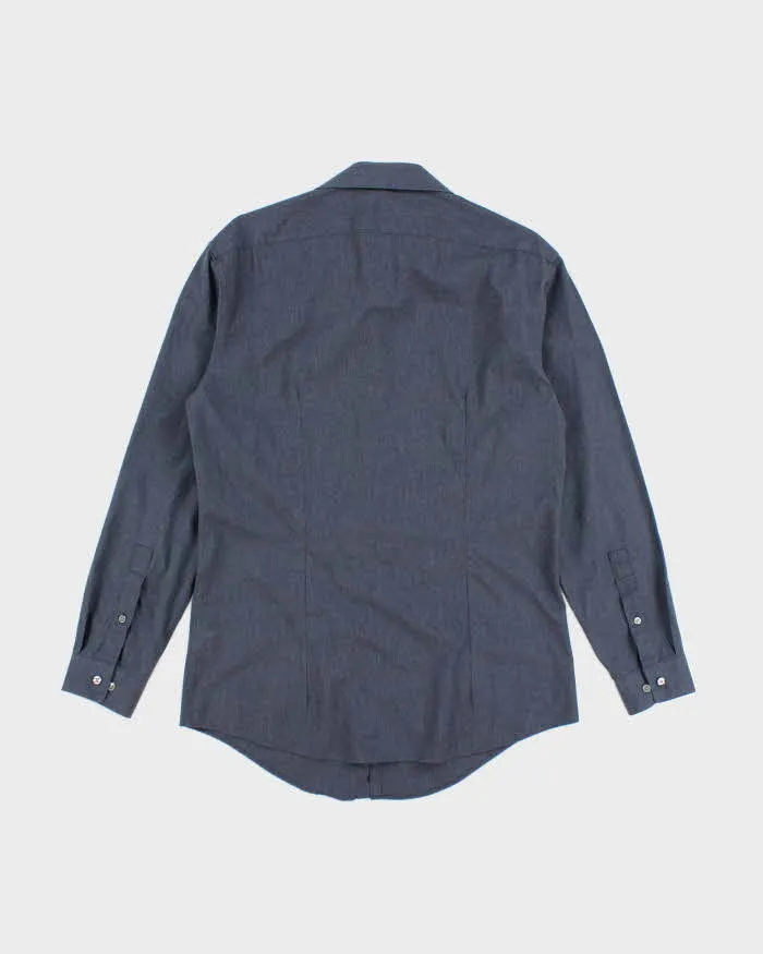 Vintage Y2K DKNY Slim Fit Plain Button Up Shirt - L sold by Rokit product image thumbnail 2