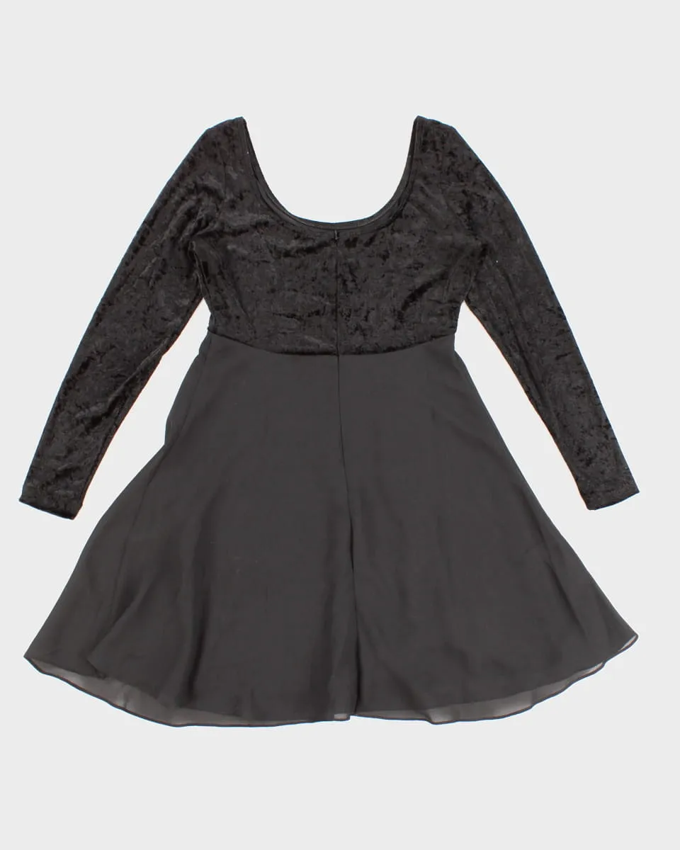 Black Velvet Skater Dress - S sold by Rokit product image thumbnail 2