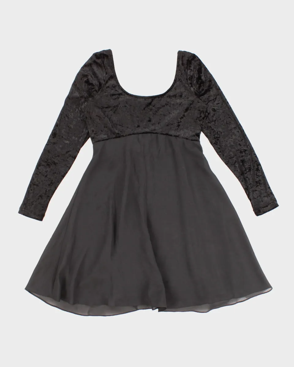Black Velvet Skater Dress - S sold by Rokit